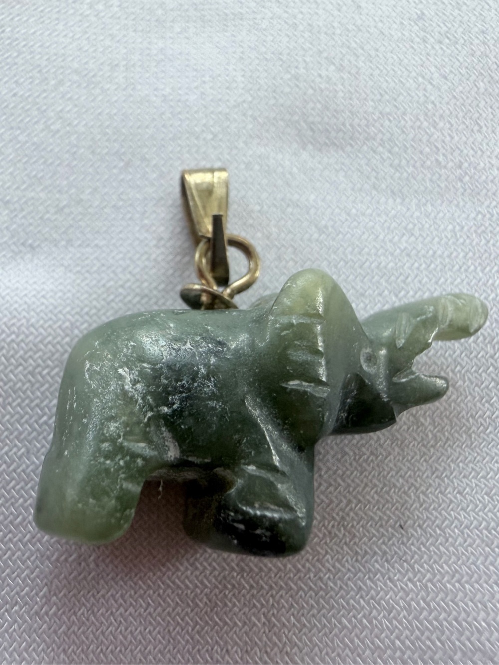 Vintage carved green nephrite jade elephant pendants